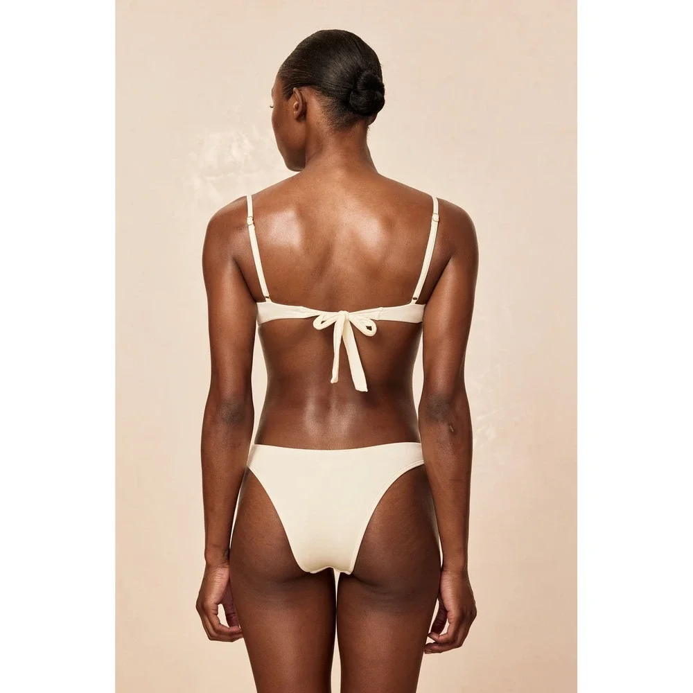 Monday Swimwear Maui Top Ivory Medium New With‎ Tags